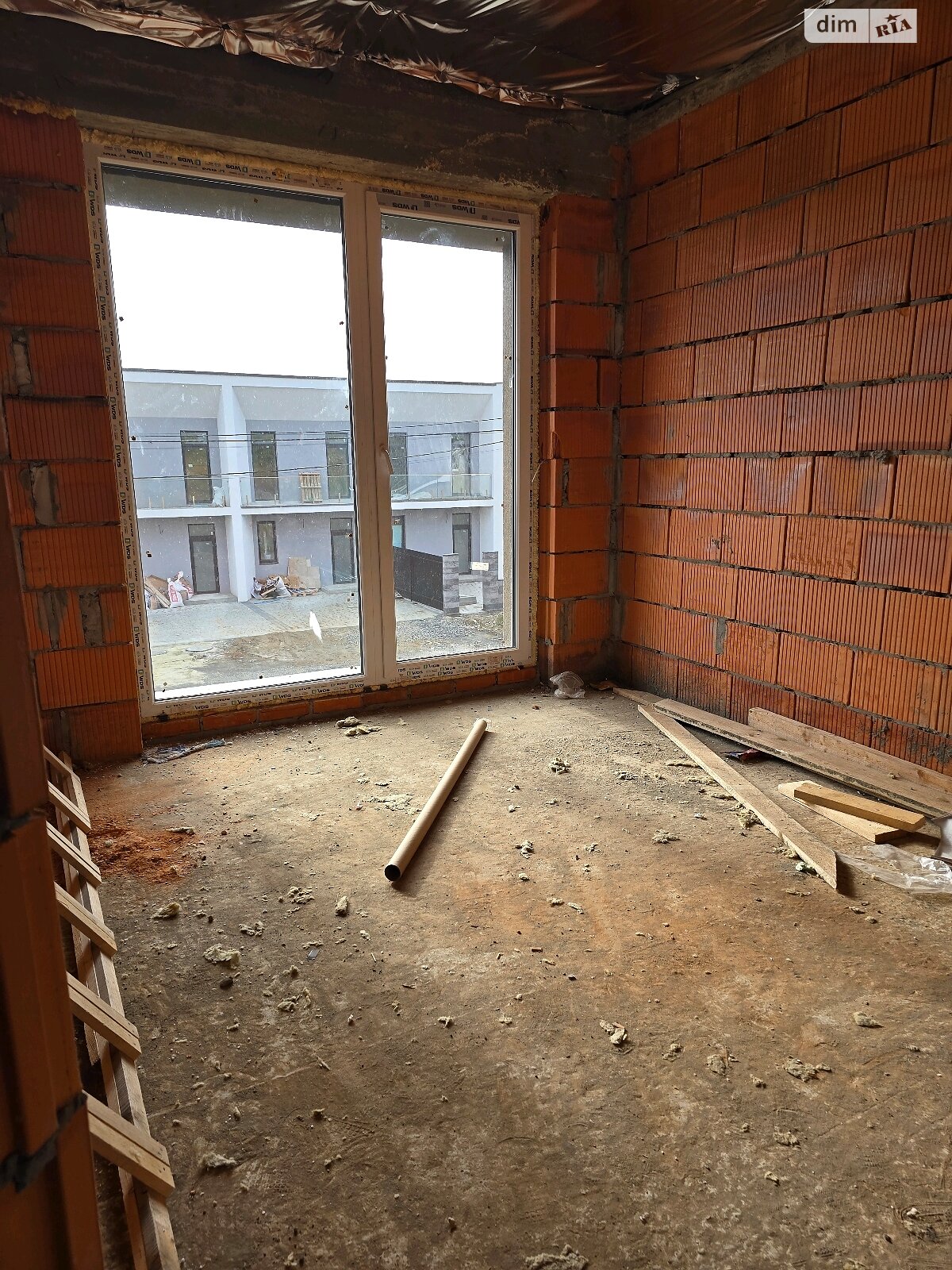 двоповерховий таунхаус, 112 кв. м, цегла. Продаж у Ужгороді фото 1 двоповерховий таунхаус, 112 кв. м, цегла. Продаж у Ужгороді фото 1