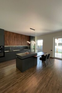 двухэтажный таунхаус, 154 кв. м, кирпич. Продажа в Ужгороде фото 2