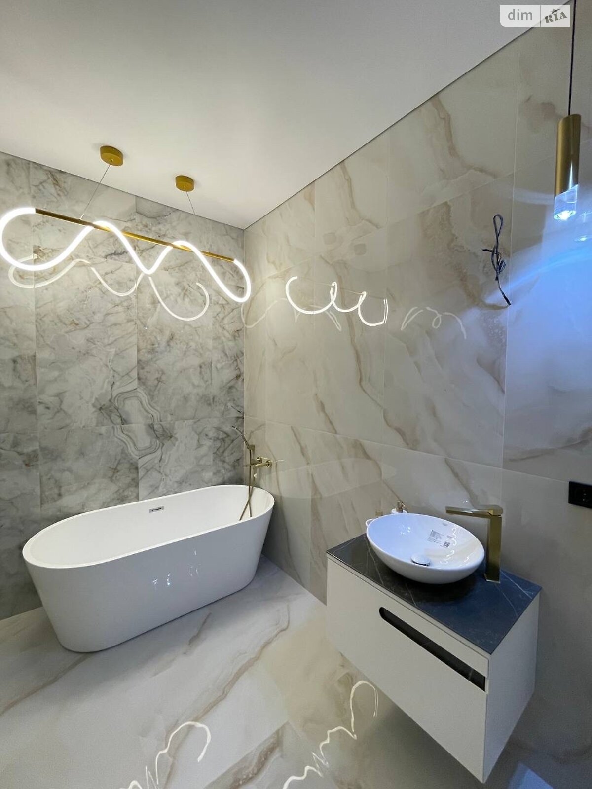 двухэтажный таунхаус, 154 кв. м, кирпич. Продажа в Ужгороде фото 1