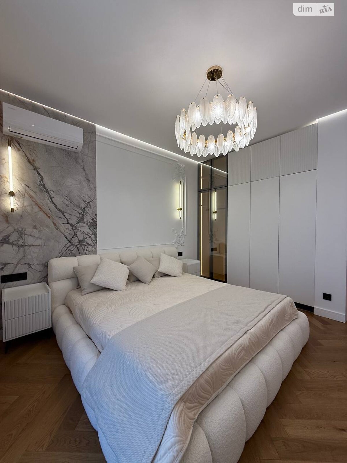 двоповерховий таунхаус, 150 кв. м, цегла. Продаж у Ужгороді фото 1 двоповерховий таунхаус, 150 кв. м, цегла. Продаж у Ужгороді фото 1