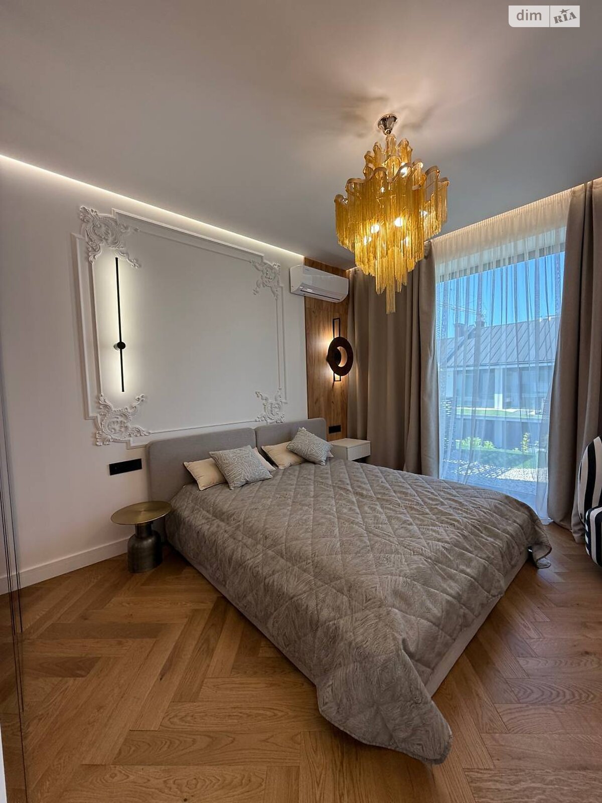 двоповерховий таунхаус, 150 кв. м, цегла. Продаж у Ужгороді фото 1 двоповерховий таунхаус, 150 кв. м, цегла. Продаж у Ужгороді фото 1