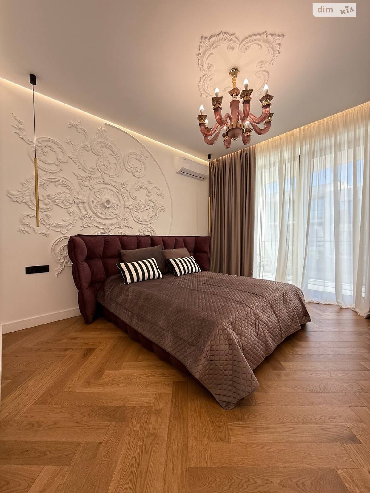 двоповерховий таунхаус, 150 кв. м, цегла. Продаж у Ужгороді фото 1 двоповерховий таунхаус, 150 кв. м, цегла. Продаж у Ужгороді фото 1