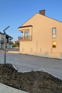 двухэтажный таунхаус, 157 кв. м, кирпич. Продажа в Великом Кучурове фото 2