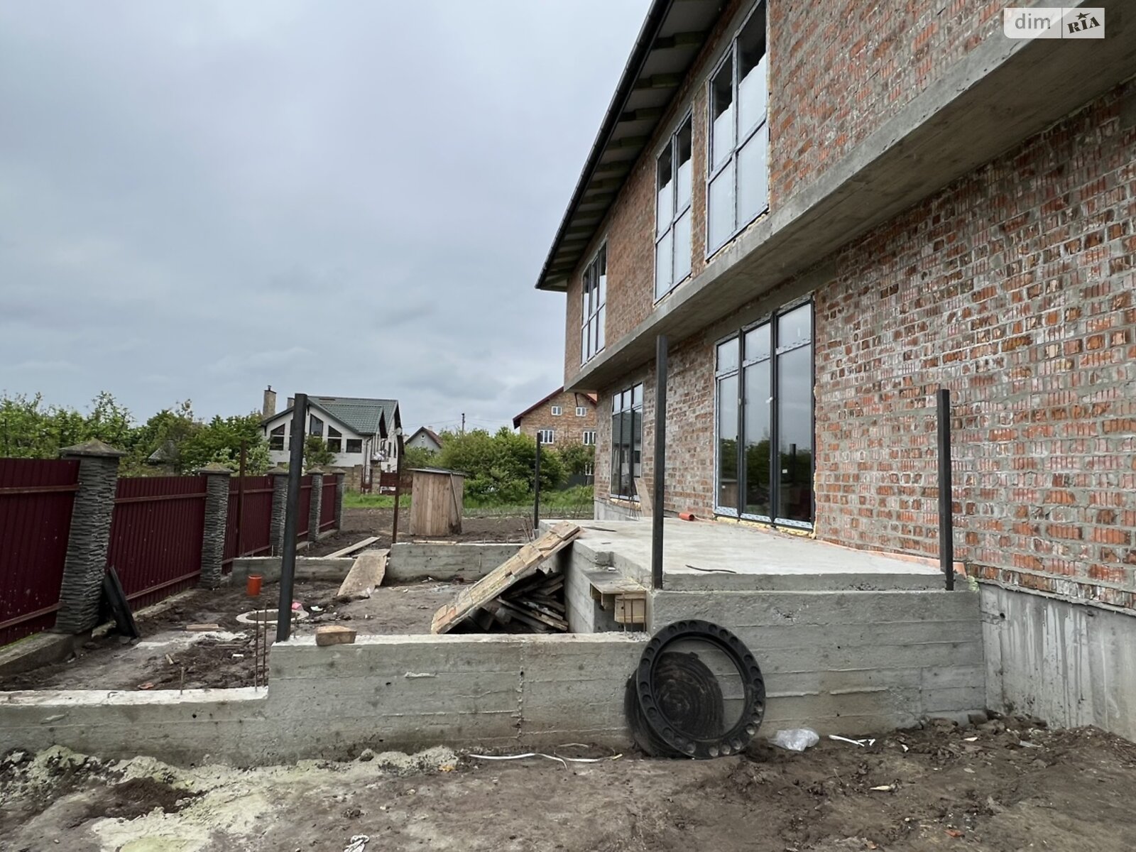 двоповерховий таунхаус, 111 кв. м, кирпич. Продаж у Винниках фото 1 двоповерховий таунхаус, 111 кв. м, кирпич. Продаж у Винниках фото 1
