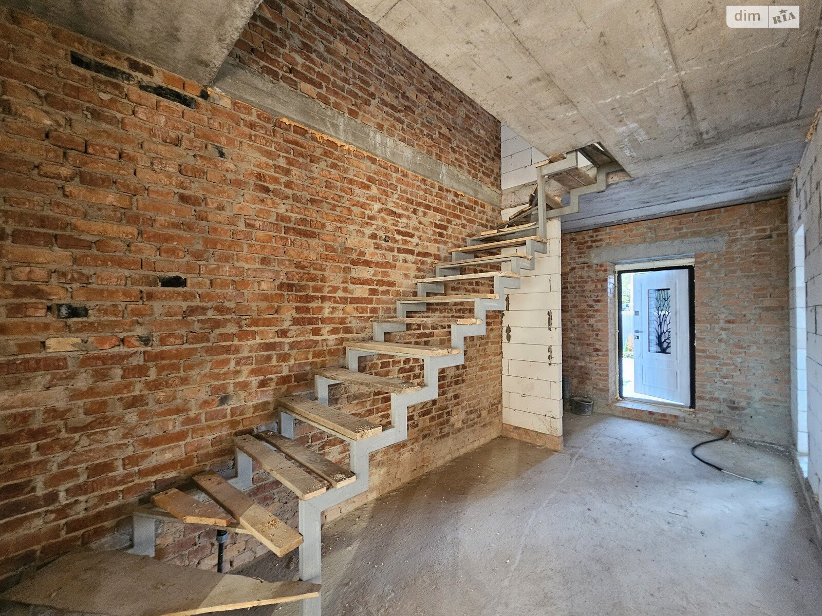 двухэтажный таунхаус, 120 кв. м, кирпич. Продажа в Виннице район Академический фото 1