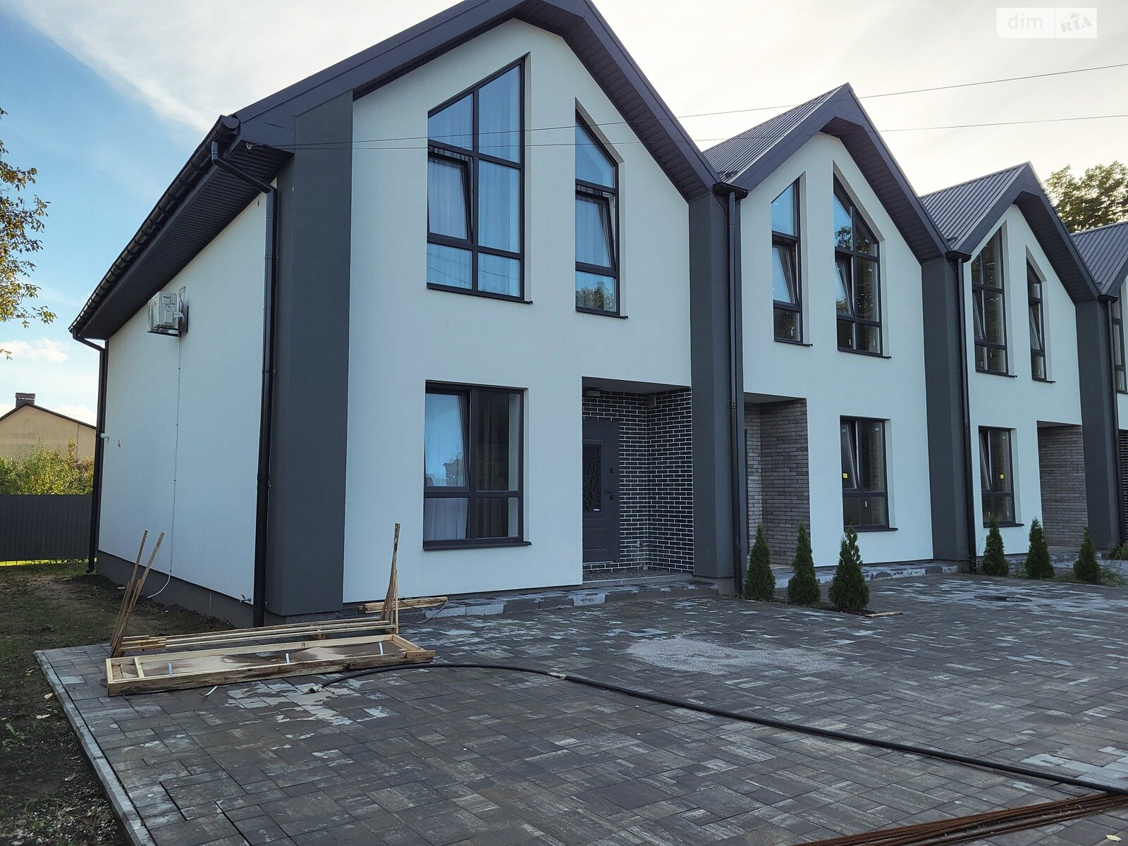 двухэтажный таунхаус, 120 кв. м, кирпич. Продажа в Виннице район Академический фото 1 двухэтажный таунхаус, 120 кв. м, кирпич. Продажа в Виннице район Академический фото 1