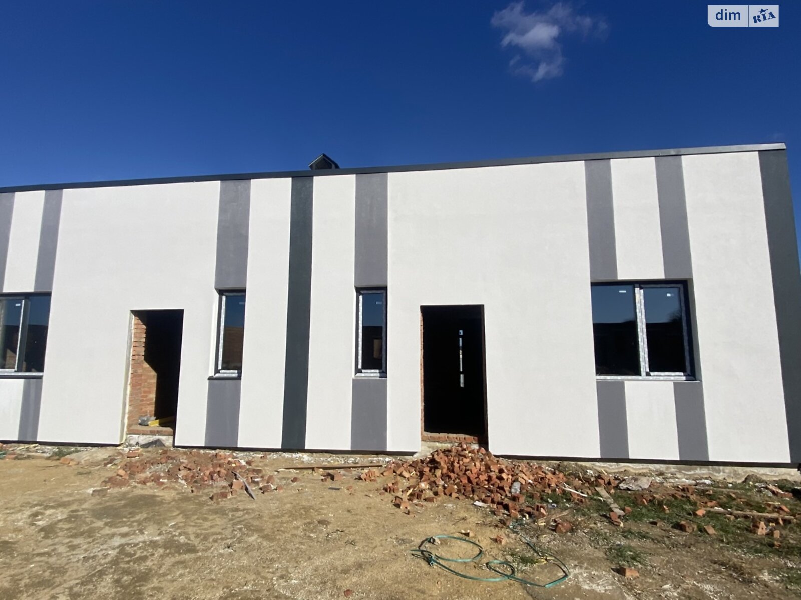 одноповерховий таунхаус, 80 кв. м, кирпич. Продаж у Стрижавці фото 1