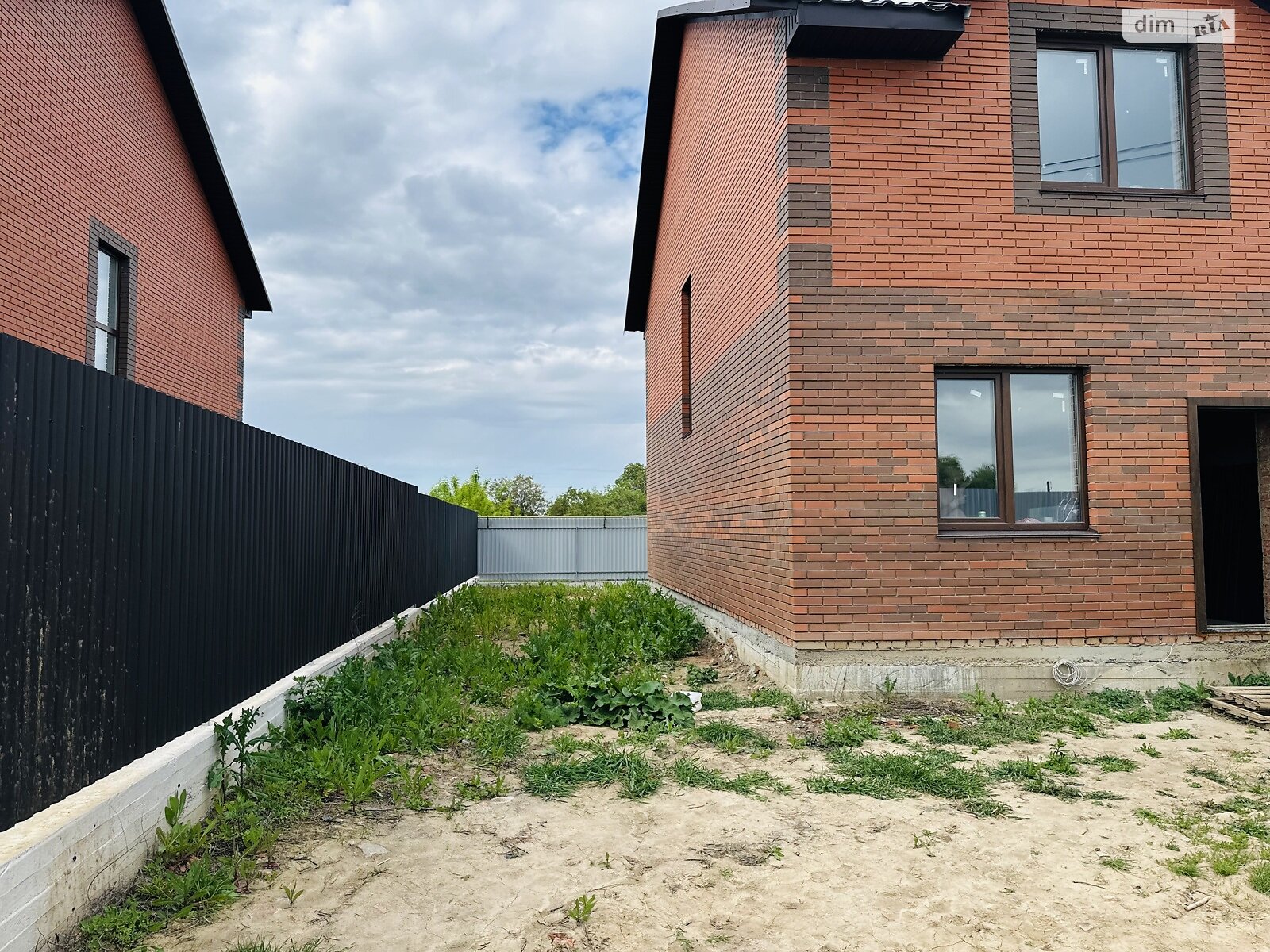 двоповерховий таунхаус, 108 кв. м, кирпич. Продаж у Зарванцях фото 1 двоповерховий таунхаус, 108 кв. м, кирпич. Продаж у Зарванцях фото 1