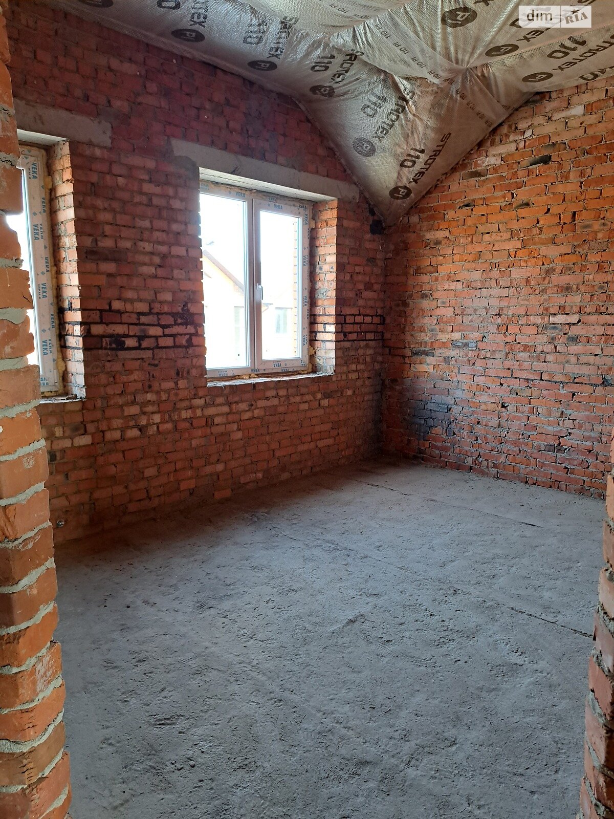 двоповерховий таунхаус, 90 кв. м, цегла. Продаж у Березині фото 1 двоповерховий таунхаус, 90 кв. м, цегла. Продаж у Березині фото 1