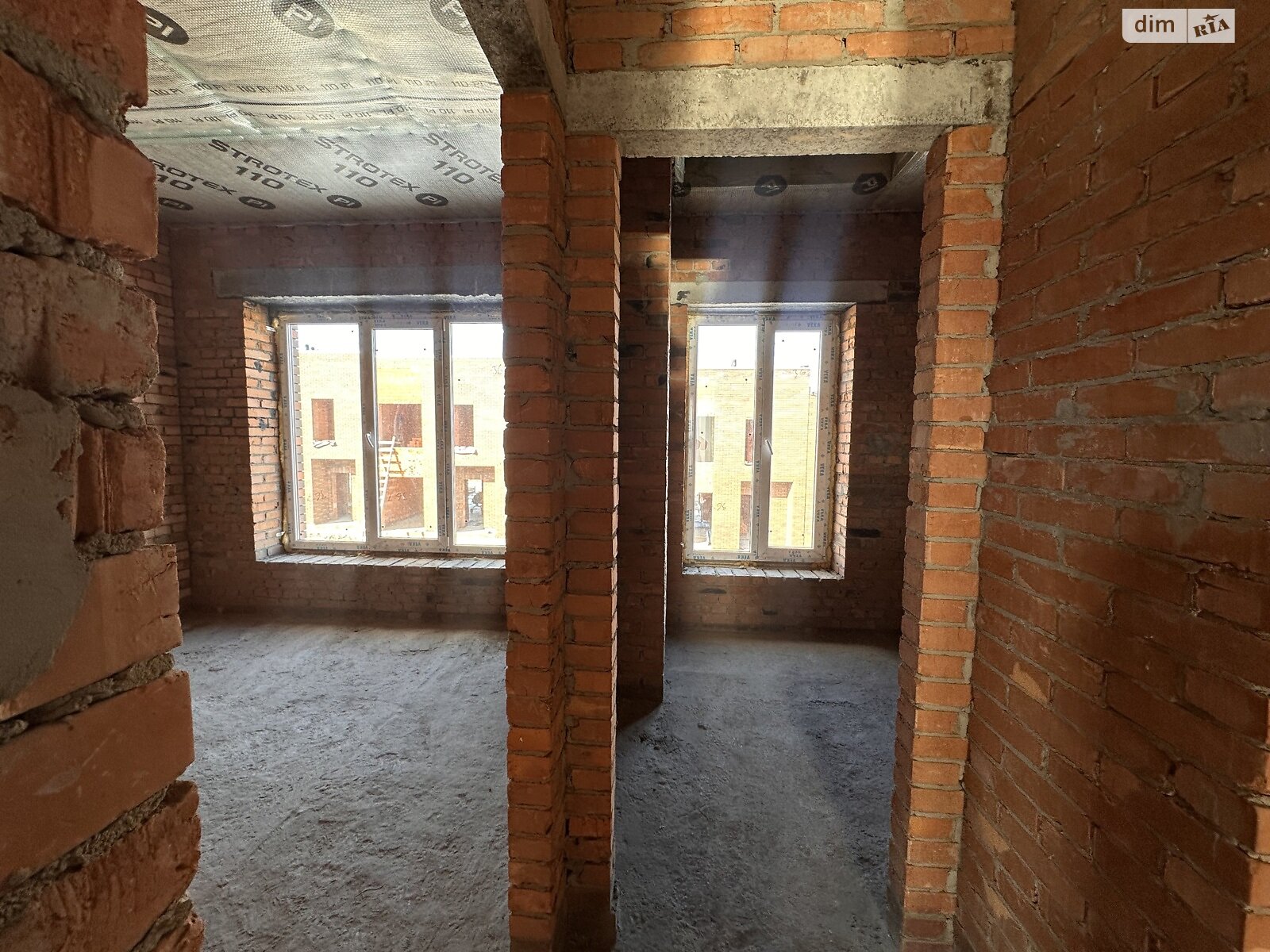 двоповерховий таунхаус, 75 кв. м, цегла. Продаж у Березині фото 1