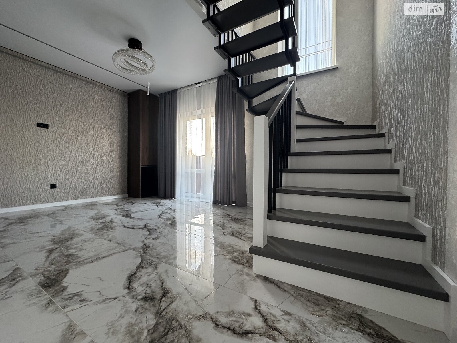 двухэтажный таунхаус, 90 кв. м, кирпич. Продажа в Виннице район Гниванское шоссе фото 1