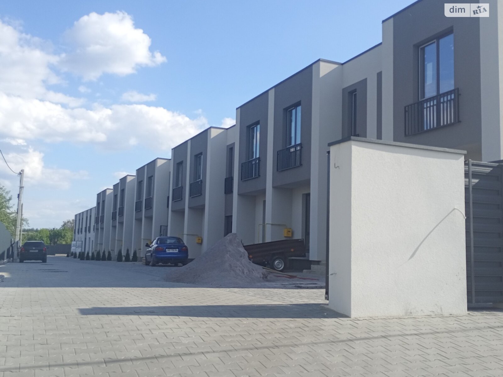 двоповерховий таунхаус, 73 кв. м, цегла. Продаж у Зарванцях фото 1 двоповерховий таунхаус, 73 кв. м, цегла. Продаж у Зарванцях фото 1