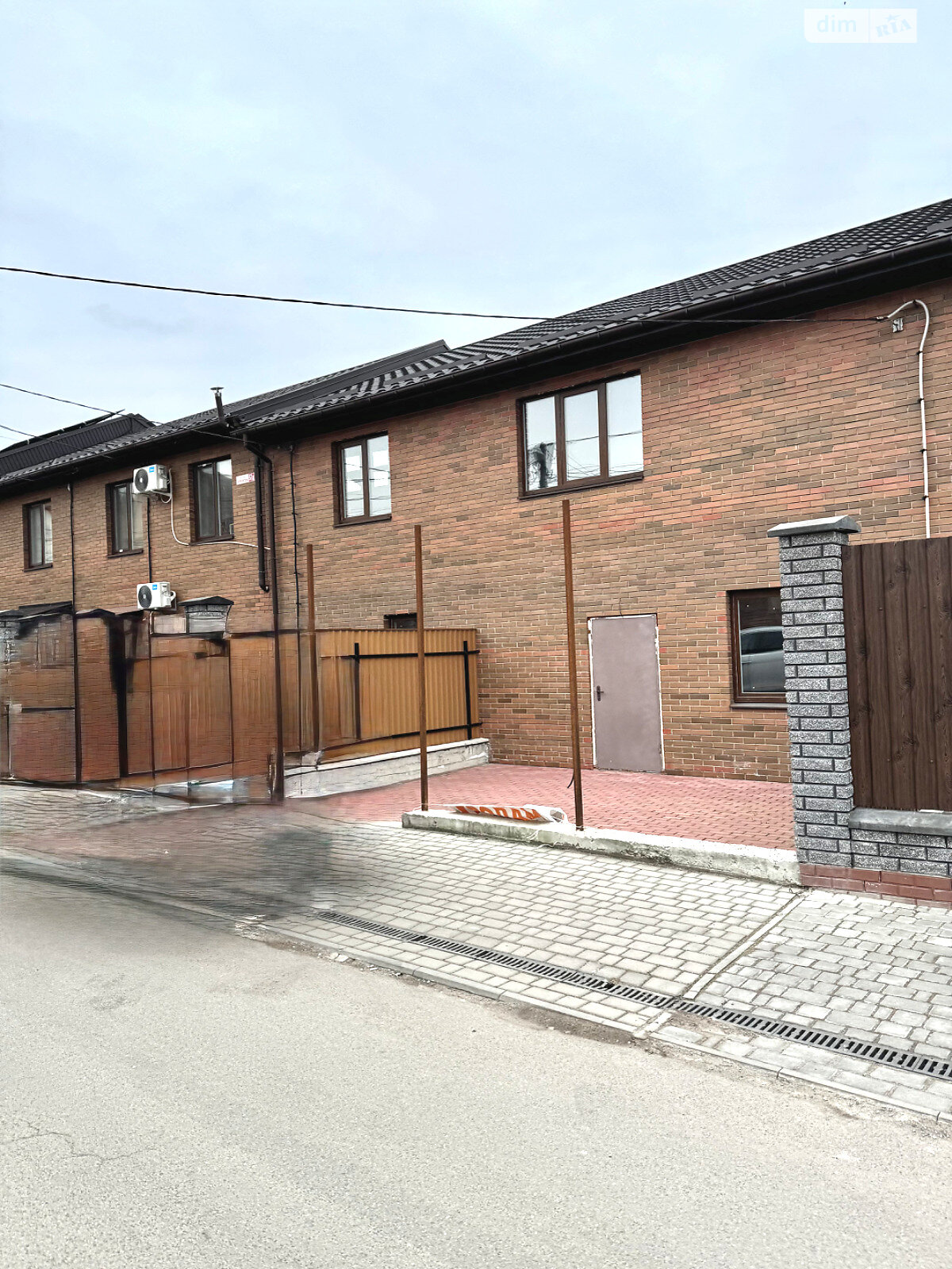двоповерховий таунхаус, 167.6 кв. м, цегла. Продаж в Вінниці, район Корея фото 1 двоповерховий таунхаус, 167.6 кв. м, цегла. Продаж в Вінниці, район Корея фото 1