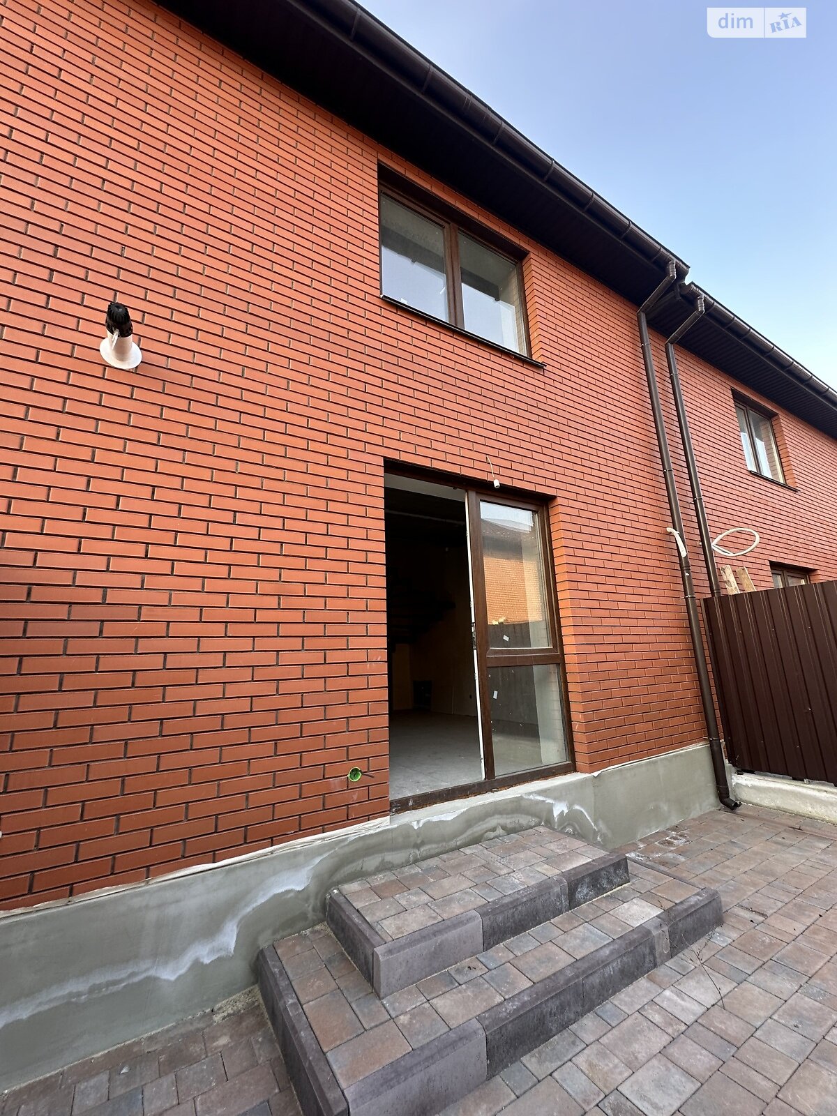 двоповерховий таунхаус, 90 кв. м, цегла. Продаж у Агрономічному фото 1 двоповерховий таунхаус, 90 кв. м, цегла. Продаж у Агрономічному фото 1