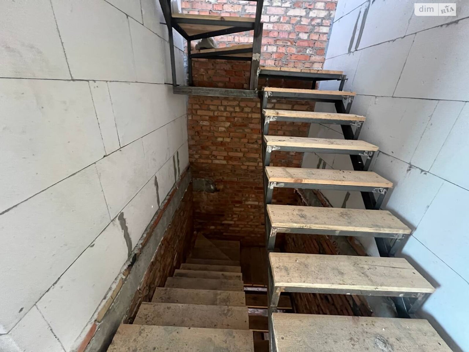 триповерховий таунхаус, 200 кв. м, цегла. Продаж в Вінниці, район Старе місто фото 1 триповерховий таунхаус, 200 кв. м, цегла. Продаж в Вінниці, район Старе місто фото 1