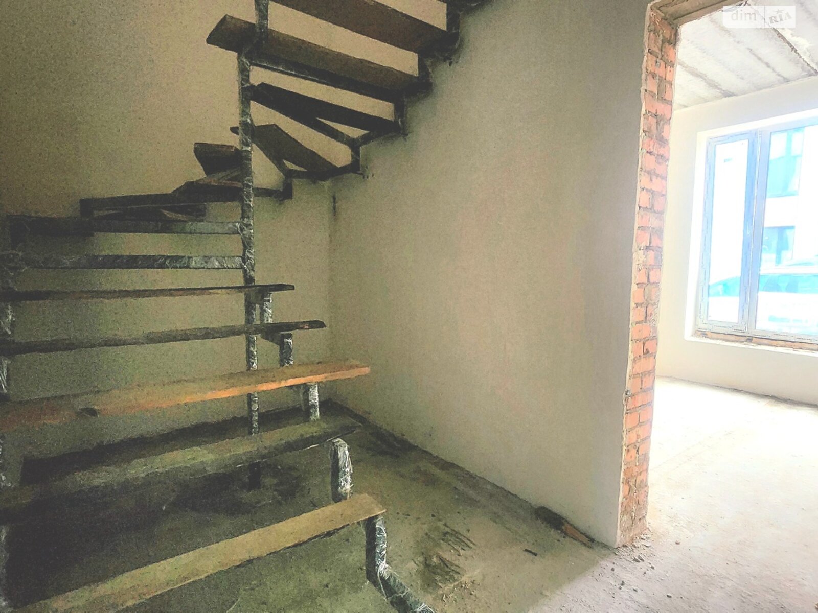 трехэтажный таунхаус, 124.3 кв. м, кирпич. Продажа в Виннице район Пирогово фото 1 трехэтажный таунхаус, 124.3 кв. м, кирпич. Продажа в Виннице район Пирогово фото 1