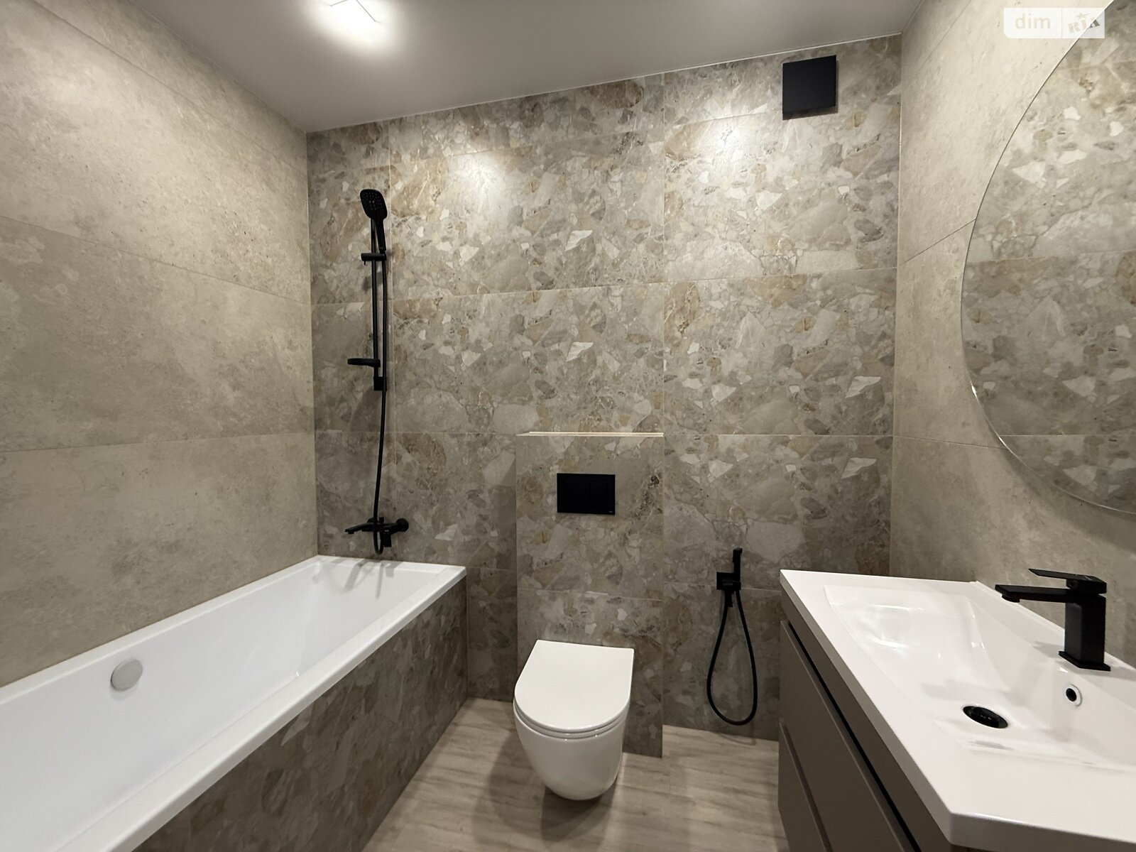 двухэтажный таунхаус, 90 кв. м, кирпич. Продажа в Виннице район Пирогово фото 1