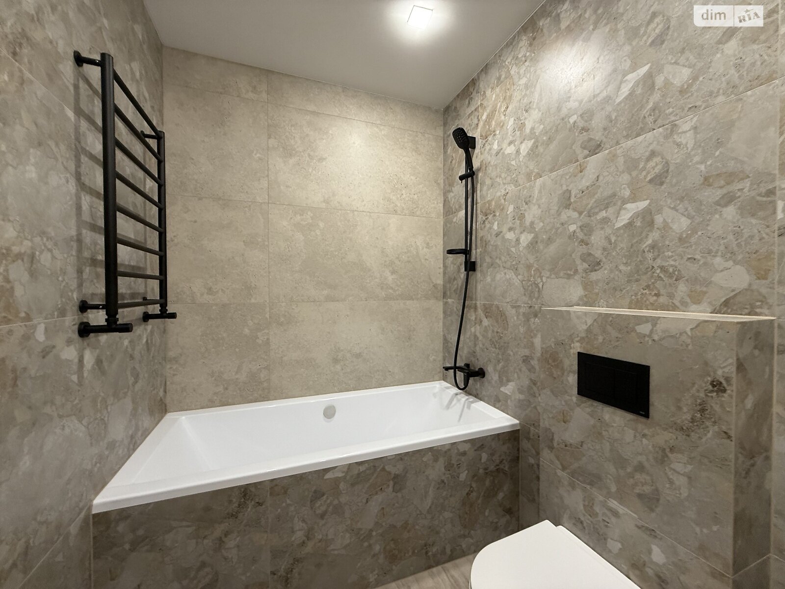 двухэтажный таунхаус, 90 кв. м, кирпич. Продажа в Виннице район Пирогово фото 1