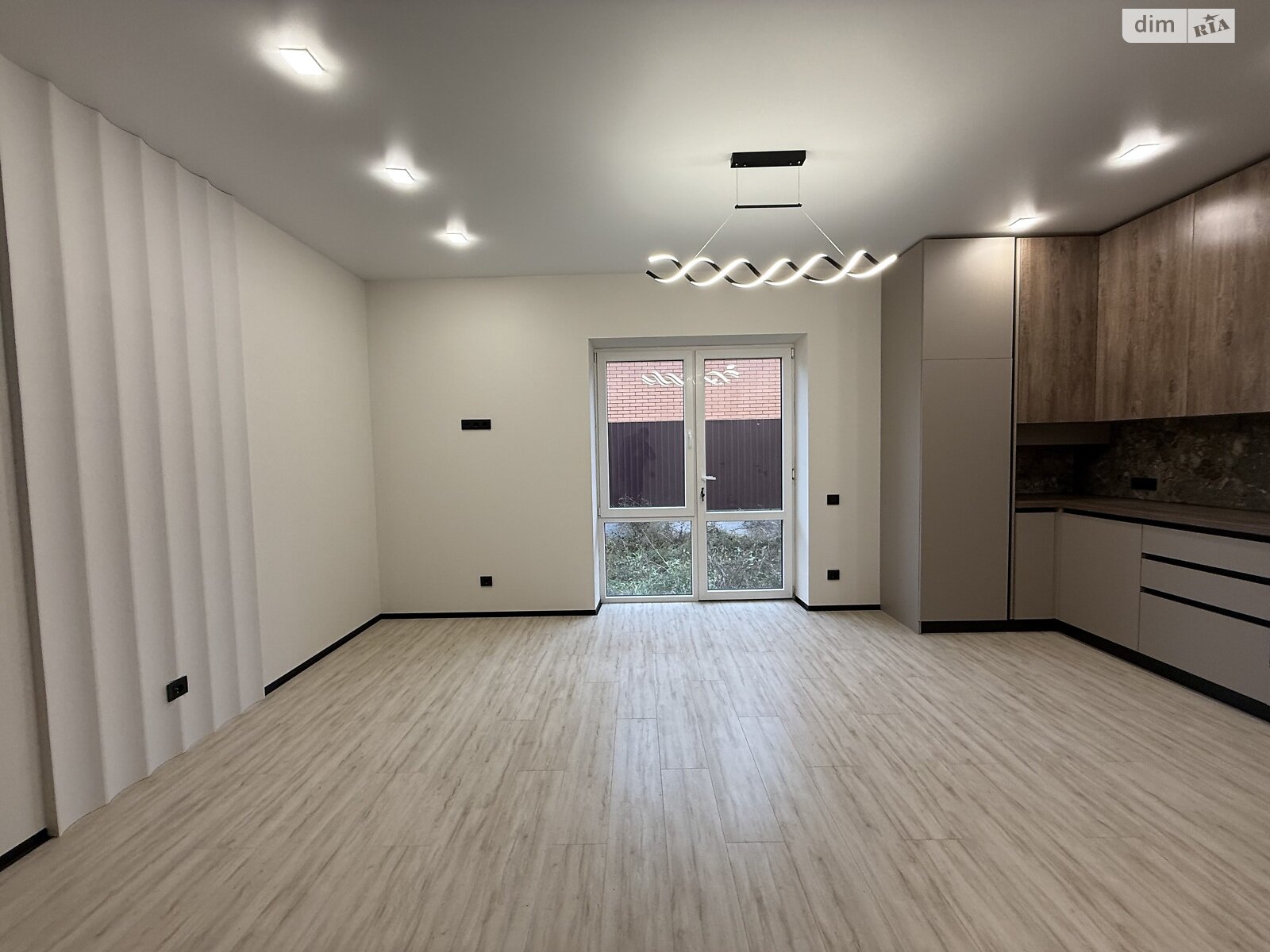 двухэтажный таунхаус, 90 кв. м, кирпич. Продажа в Виннице район Пирогово фото 1