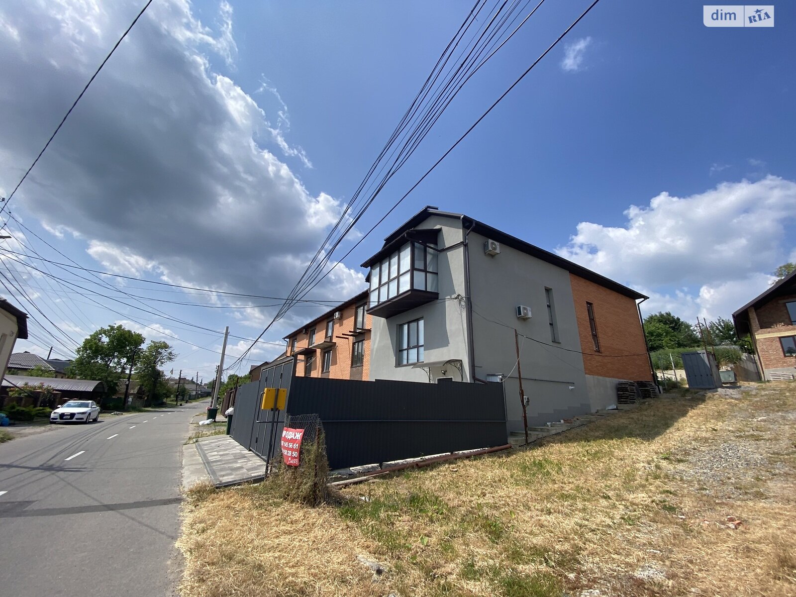 двухэтажный таунхаус, 100.4 кв. м, кирпич. Продажа в Виннице район Пятничаны фото 1 двухэтажный таунхаус, 100.4 кв. м, кирпич. Продажа в Виннице район Пятничаны фото 1