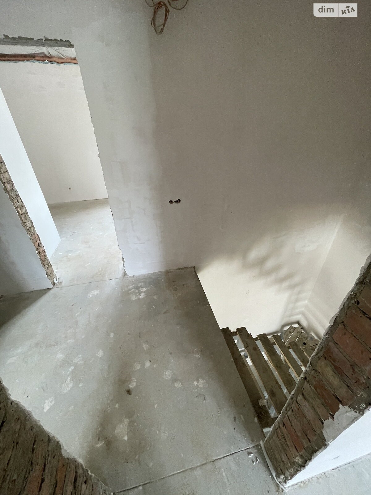 двухэтажный таунхаус, 105 кв. м, кирпич. Продажа в Виннице район Старый город фото 1 двухэтажный таунхаус, 105 кв. м, кирпич. Продажа в Виннице район Старый город фото 1