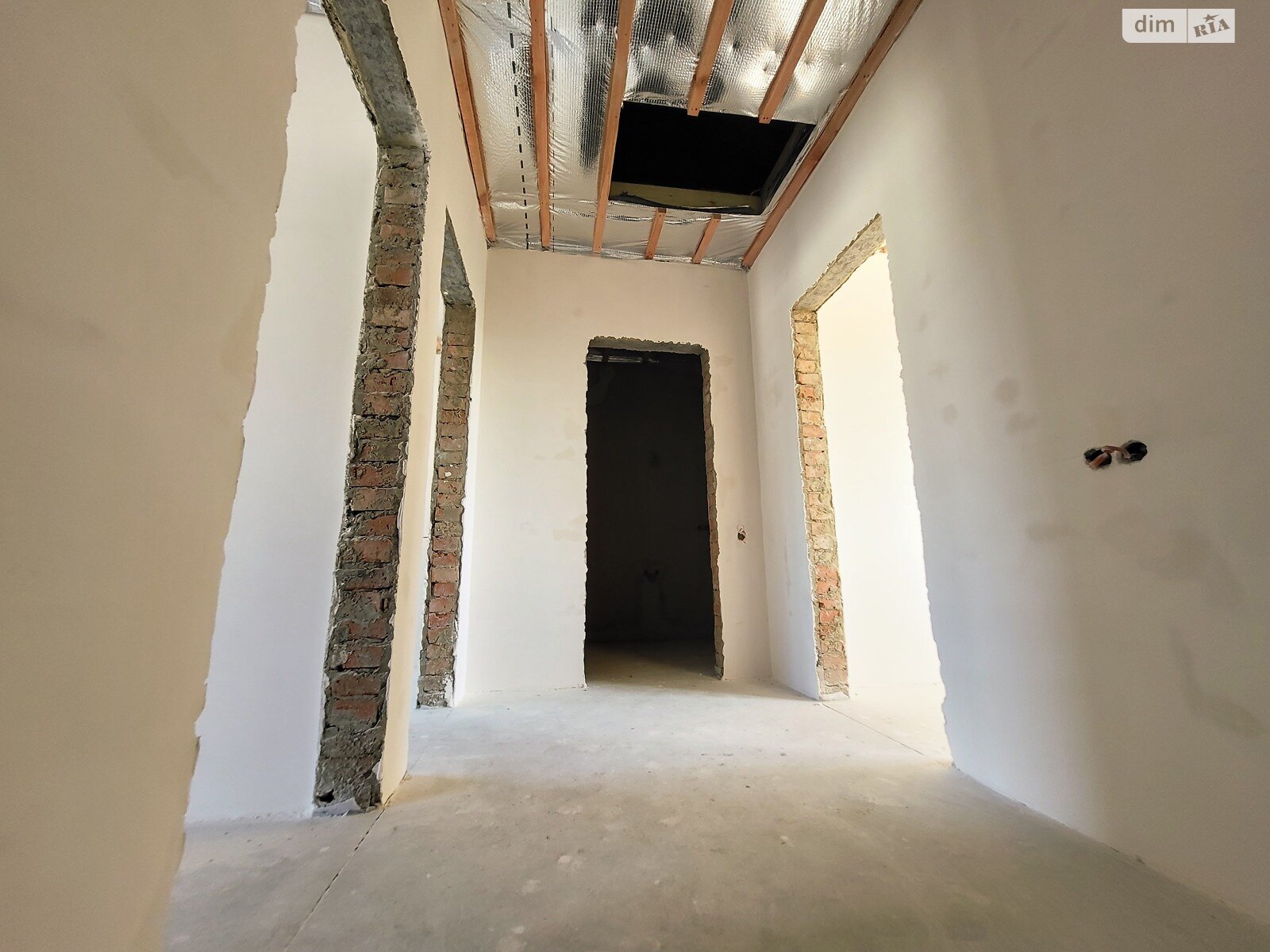 двухэтажный таунхаус, 103 кв. м, кирпич. Продажа в Виннице район Старый город фото 1 двухэтажный таунхаус, 103 кв. м, кирпич. Продажа в Виннице район Старый город фото 1