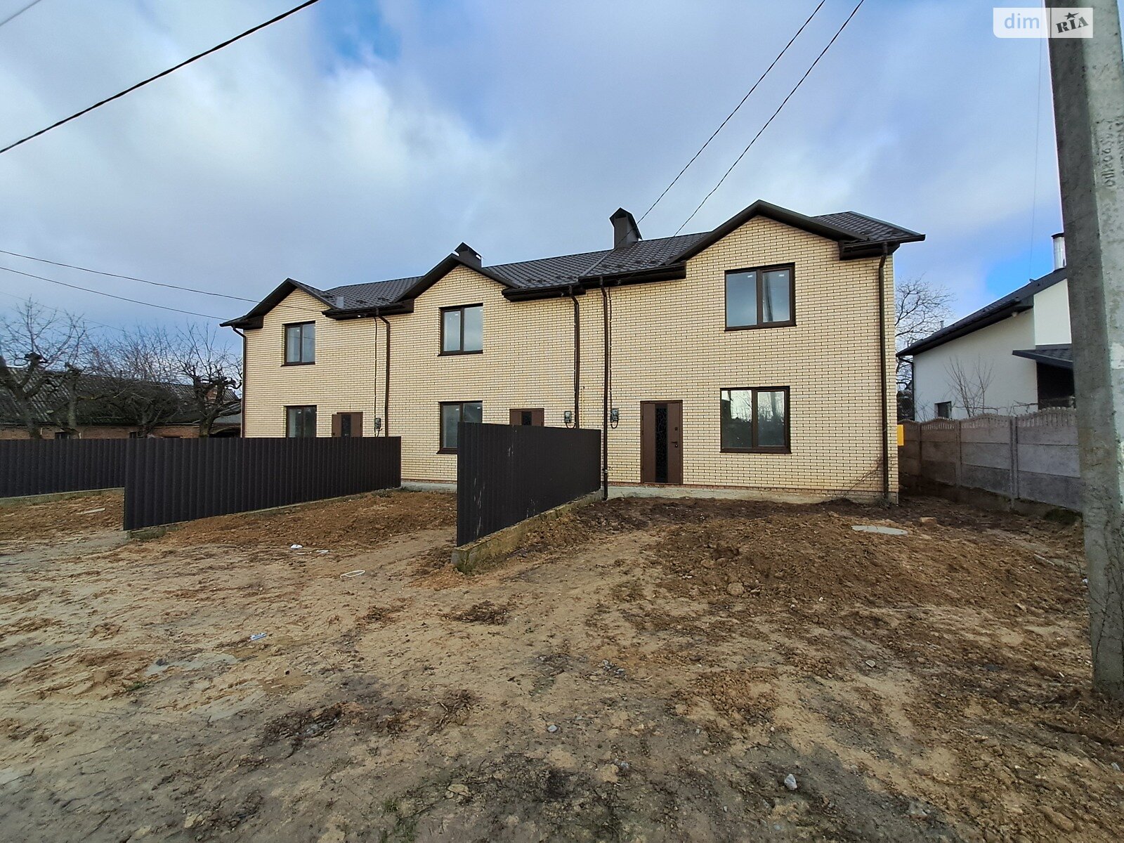 двухэтажный таунхаус, 105 кв. м, кирпич. Продажа в Виннице район Старый город фото 1 двухэтажный таунхаус, 105 кв. м, кирпич. Продажа в Виннице район Старый город фото 1