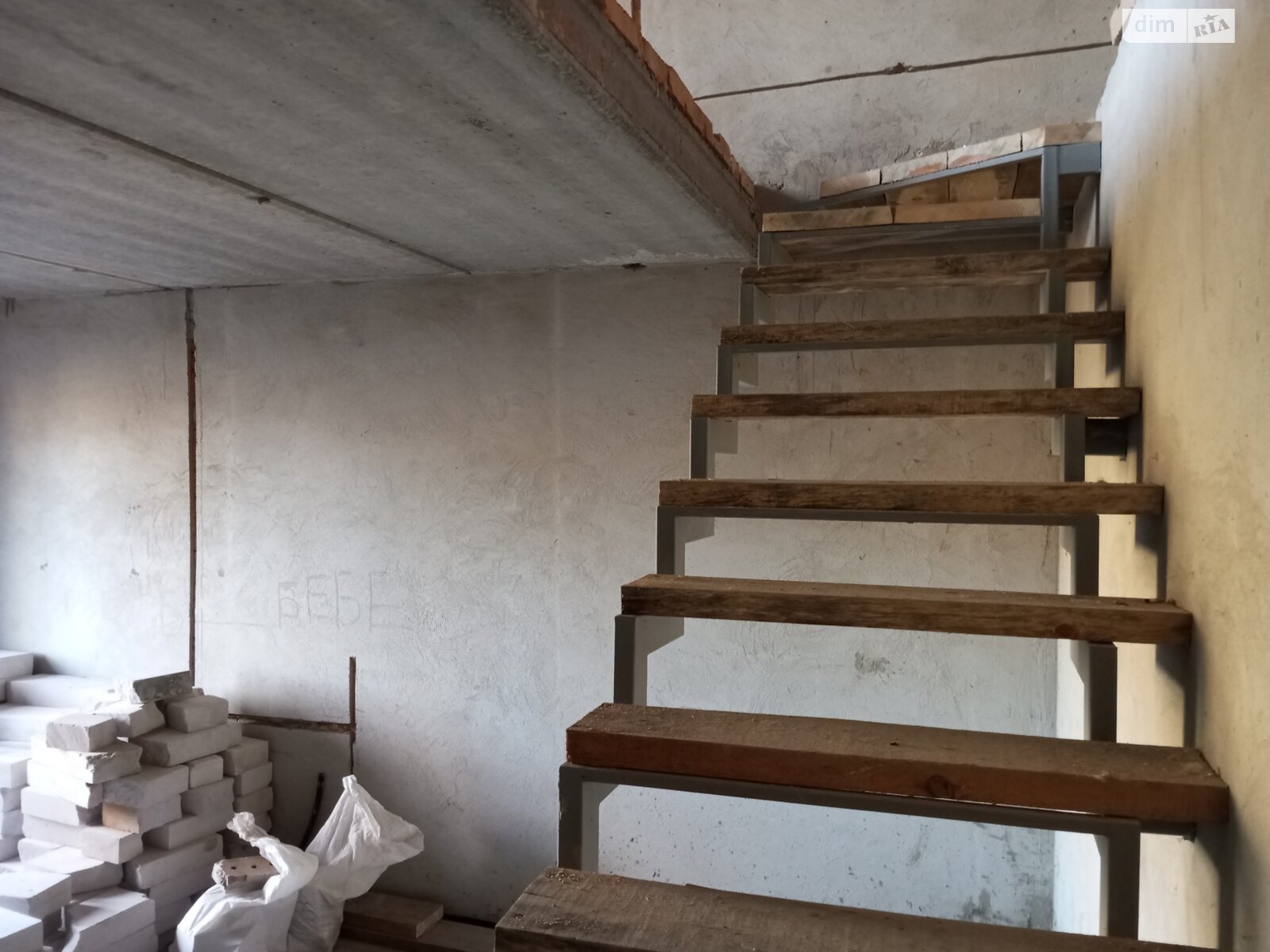 двухэтажный таунхаус, 70 кв. м, кирпич. Продажа в Виннице район Старый город фото 1 двухэтажный таунхаус, 70 кв. м, кирпич. Продажа в Виннице район Старый город фото 1