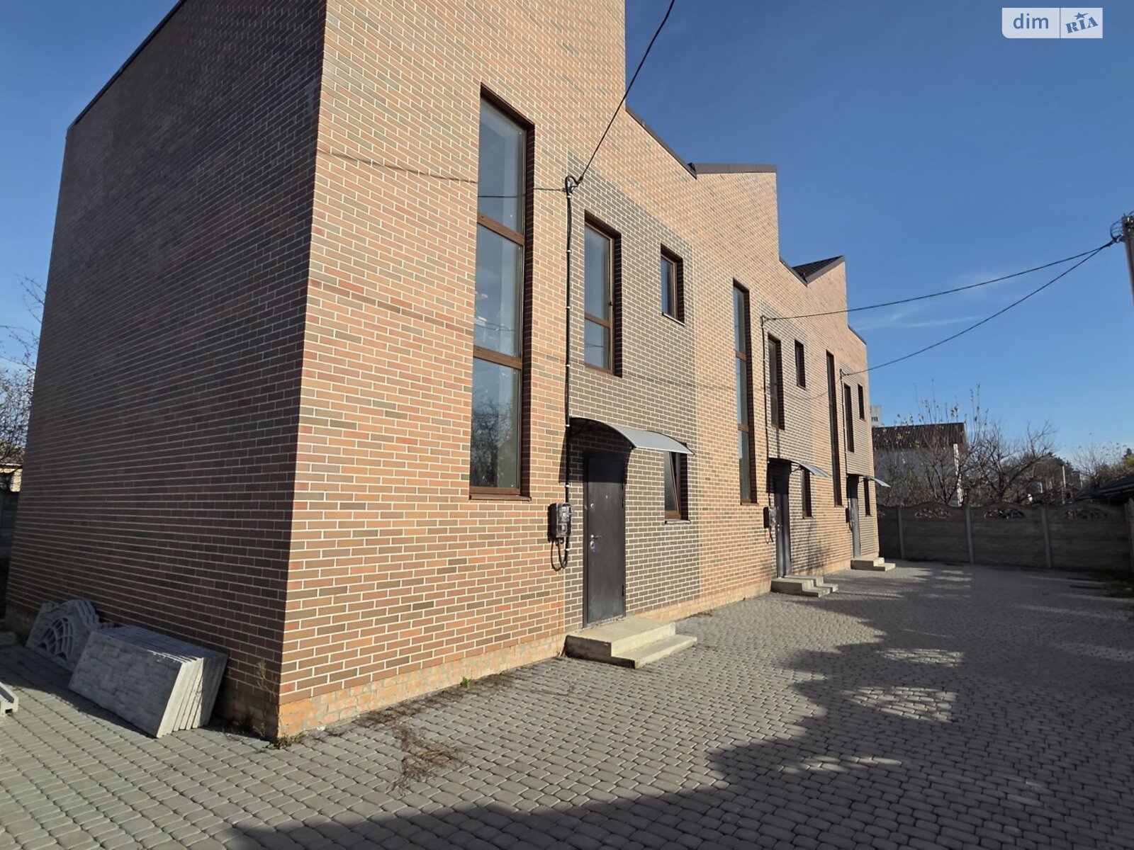 двухэтажный таунхаус, 96 кв. м, кирпич. Продажа в Виннице район Старый город фото 1