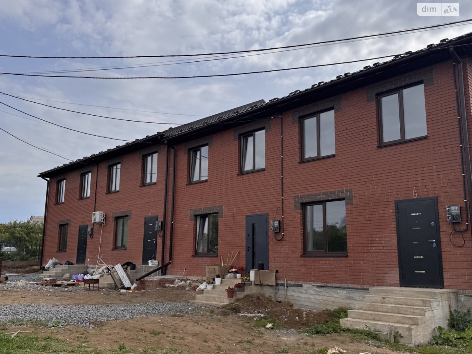 двухэтажный таунхаус, 70 кв. м, кирпич. Продажа в Виннице район Старый город фото 1 двухэтажный таунхаус, 70 кв. м, кирпич. Продажа в Виннице район Старый город фото 1