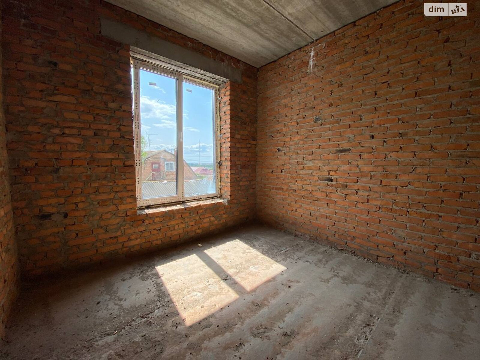двухэтажный таунхаус, 118 кв. м, кирпич. Продажа в Виннице район Старый город фото 1 двухэтажный таунхаус, 118 кв. м, кирпич. Продажа в Виннице район Старый город фото 1
