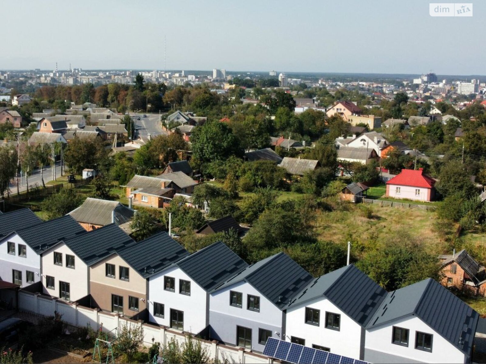 двухэтажный таунхаус, 110 кв. м, пеноблок. Продажа в Виннице район Старый город фото 1 двухэтажный таунхаус, 110 кв. м, пеноблок. Продажа в Виннице район Старый город фото 1