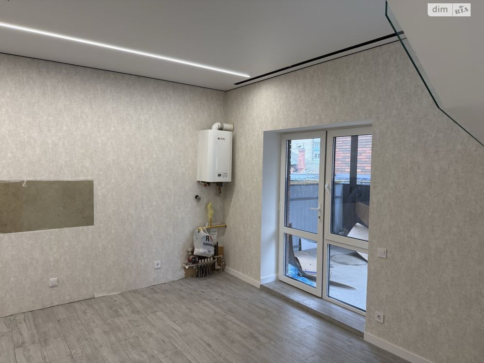 двухэтажный таунхаус, 90 кв. м, кирпич. Продажа в Виннице район Старый город фото 1 двухэтажный таунхаус, 90 кв. м, кирпич. Продажа в Виннице район Старый город фото 1