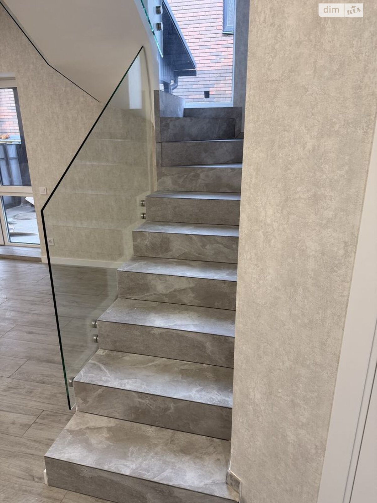 двухэтажный таунхаус, 90 кв. м, кирпич. Продажа в Виннице район Старый город фото 1 двухэтажный таунхаус, 90 кв. м, кирпич. Продажа в Виннице район Старый город фото 1