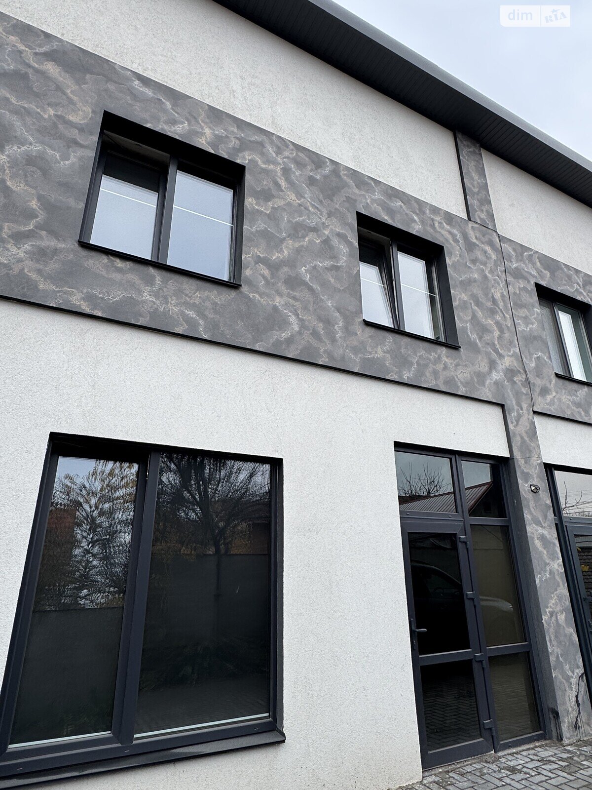 двухэтажный таунхаус, 105 кв. м, кирпич. Продажа в Виннице район Центр фото 1 двухэтажный таунхаус, 105 кв. м, кирпич. Продажа в Виннице район Центр фото 1