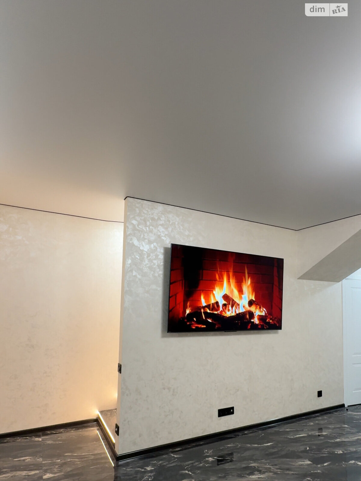 двухэтажный таунхаус, 105 кв. м, кирпич. Продажа в Виннице район Центр фото 1 двухэтажный таунхаус, 105 кв. м, кирпич. Продажа в Виннице район Центр фото 1