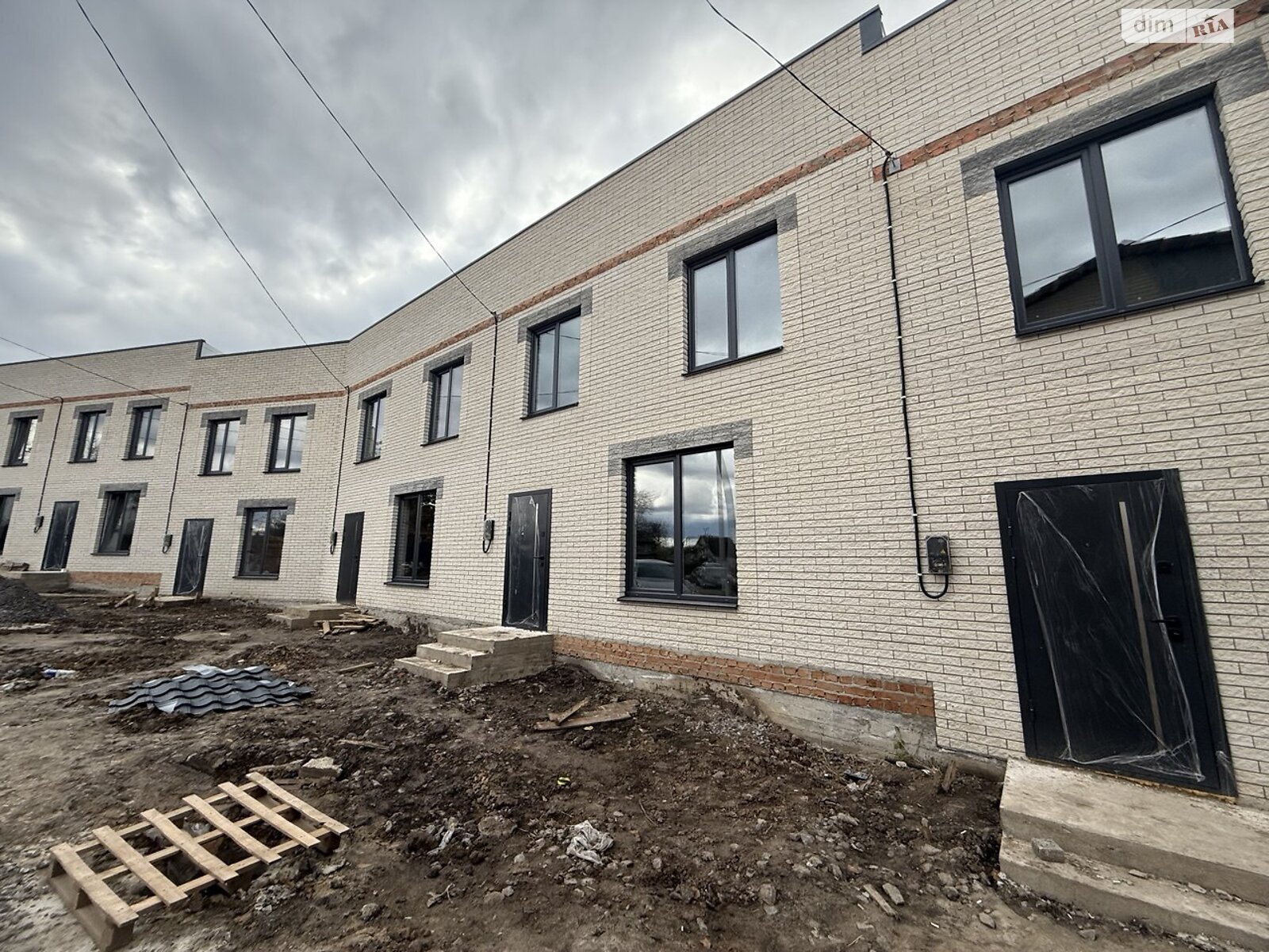 двухэтажный таунхаус, 78 кв. м, кирпич. Продажа в Винницких Хуторах фото 1 двухэтажный таунхаус, 78 кв. м, кирпич. Продажа в Винницких Хуторах фото 1