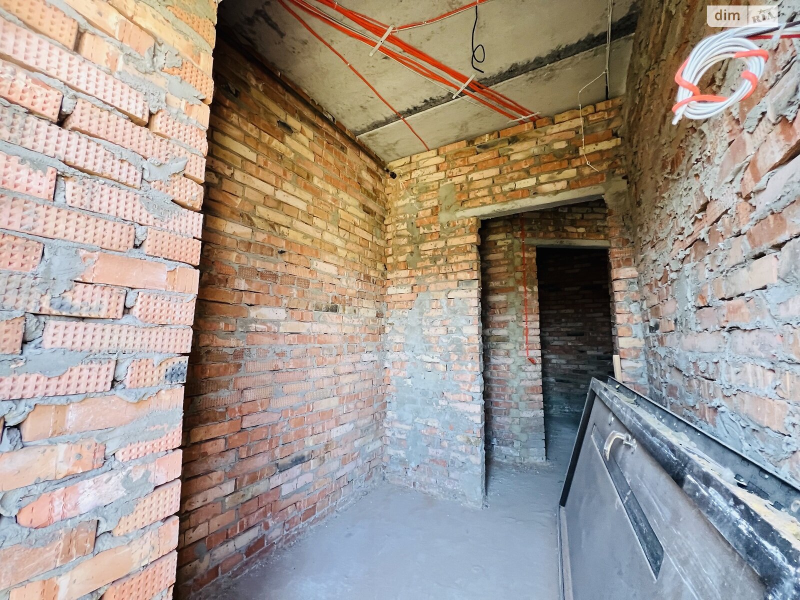 двухэтажный таунхаус, 95 кв. м, кирпич. Продажа в Виннице фото 1 двухэтажный таунхаус, 95 кв. м, кирпич. Продажа в Виннице фото 1