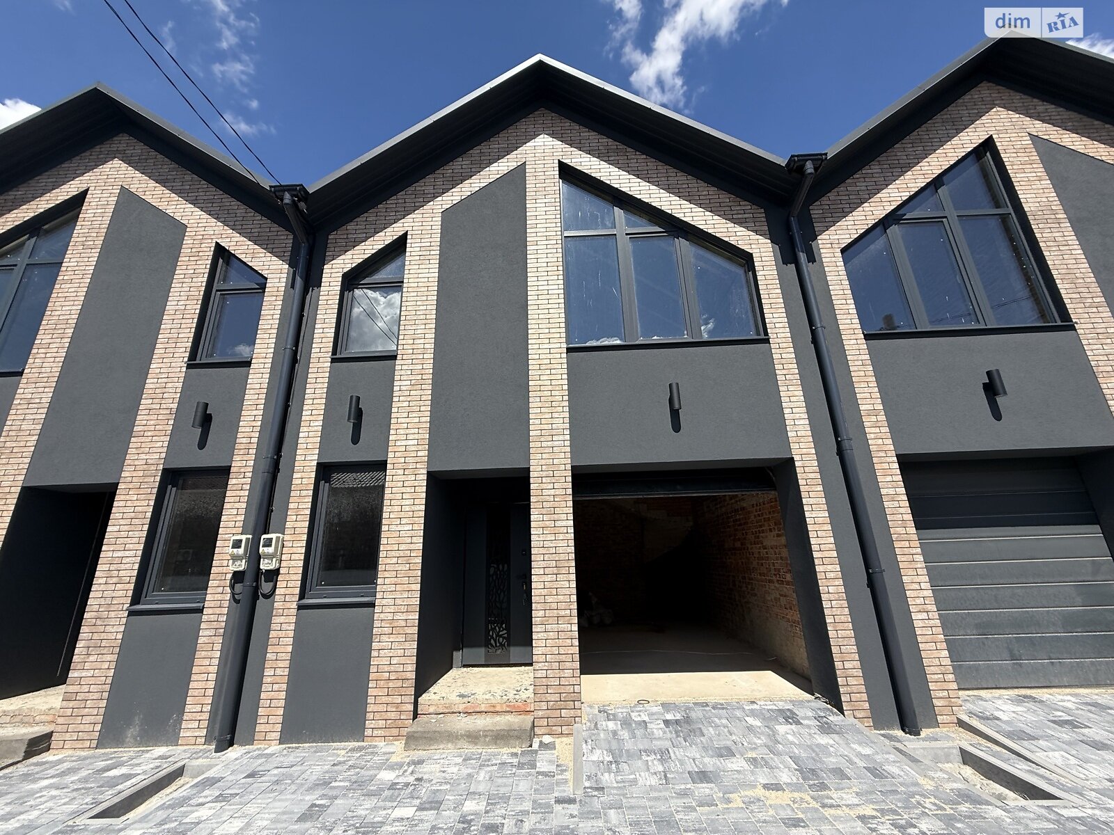 двухэтажный таунхаус, 115 кв. м, кирпич. Продажа в Виннице фото 1 двухэтажный таунхаус, 115 кв. м, кирпич. Продажа в Виннице фото 1