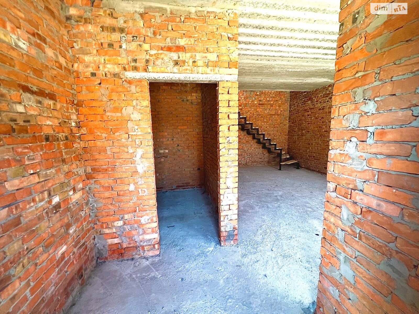 двухэтажный таунхаус, 70 кв. м, кирпич. Продажа в Винницких Хуторах фото 1 двухэтажный таунхаус, 70 кв. м, кирпич. Продажа в Винницких Хуторах фото 1