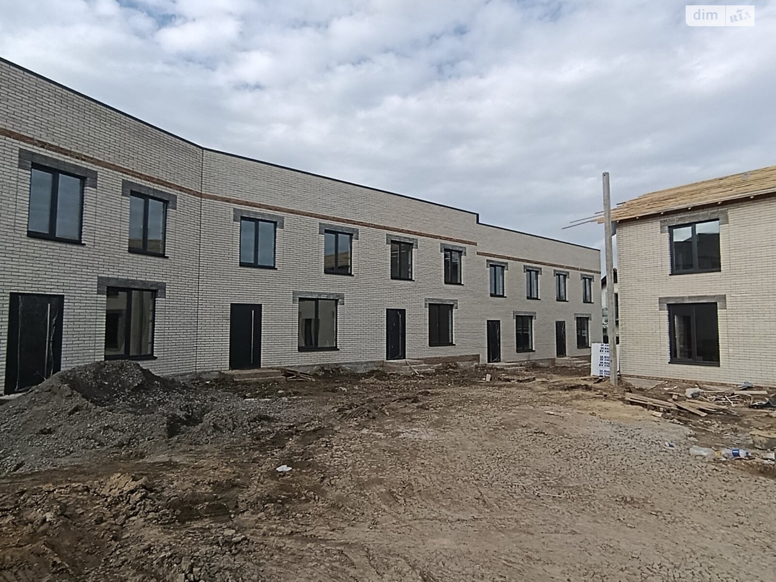 двухэтажный таунхаус, 72 кв. м, кирпич. Продажа в Виннице фото 1 двухэтажный таунхаус, 72 кв. м, кирпич. Продажа в Виннице фото 1