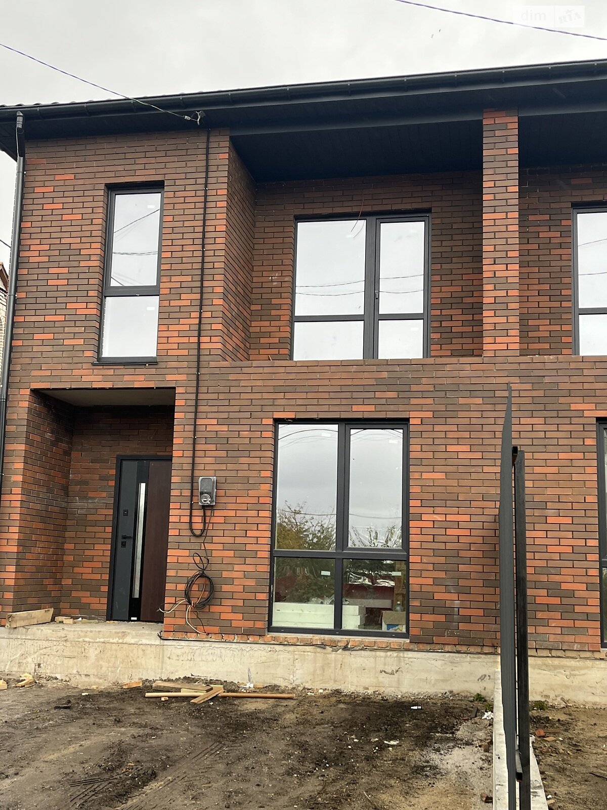 двухэтажный таунхаус, 122 кв. м, кирпич. Продажа в Винницких Хуторах фото 1 двухэтажный таунхаус, 122 кв. м, кирпич. Продажа в Винницких Хуторах фото 1