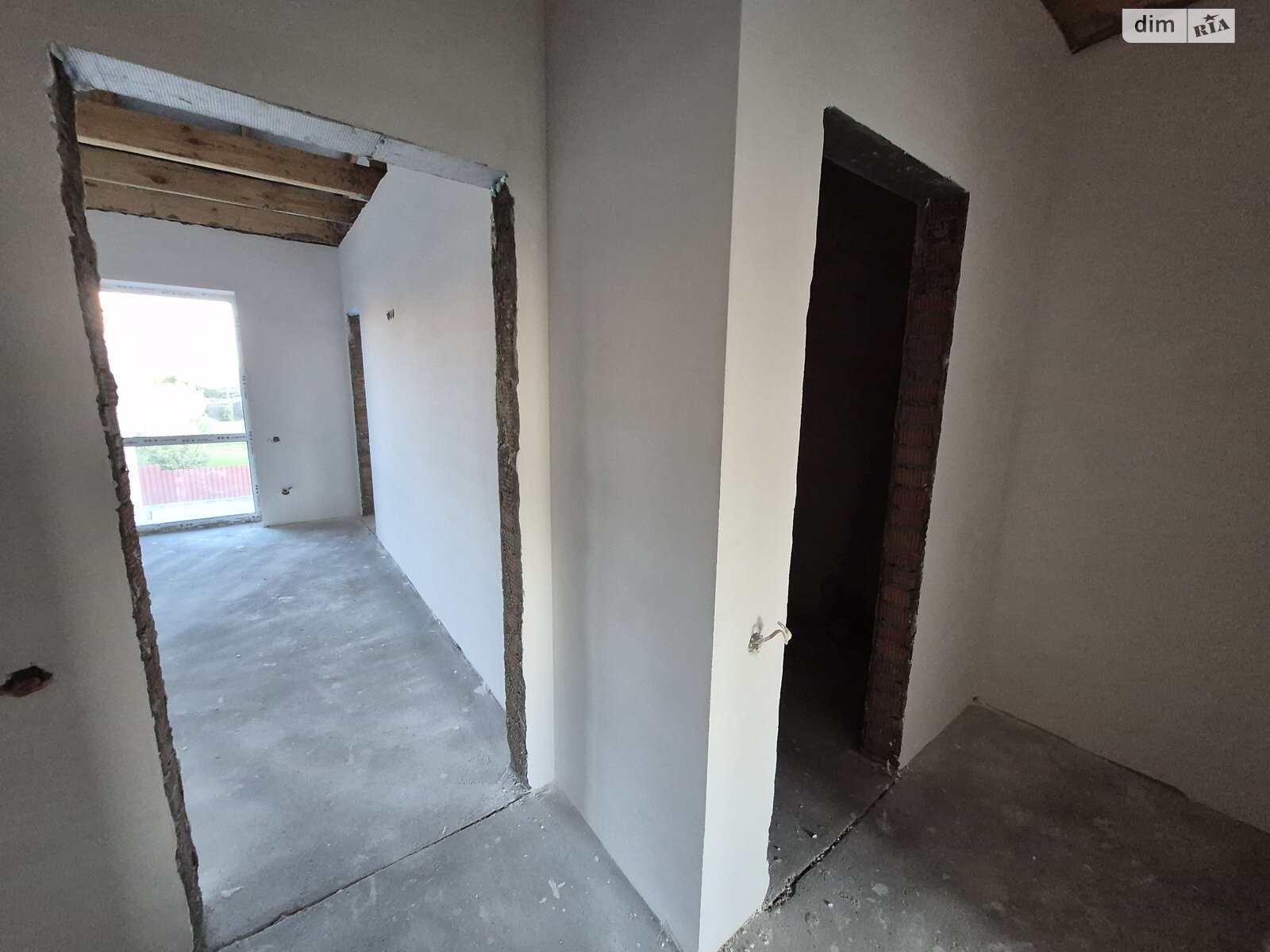 двухэтажный таунхаус, 120 кв. м, кирпич. Продажа в Винницких Хуторах фото 1 двухэтажный таунхаус, 120 кв. м, кирпич. Продажа в Винницких Хуторах фото 1