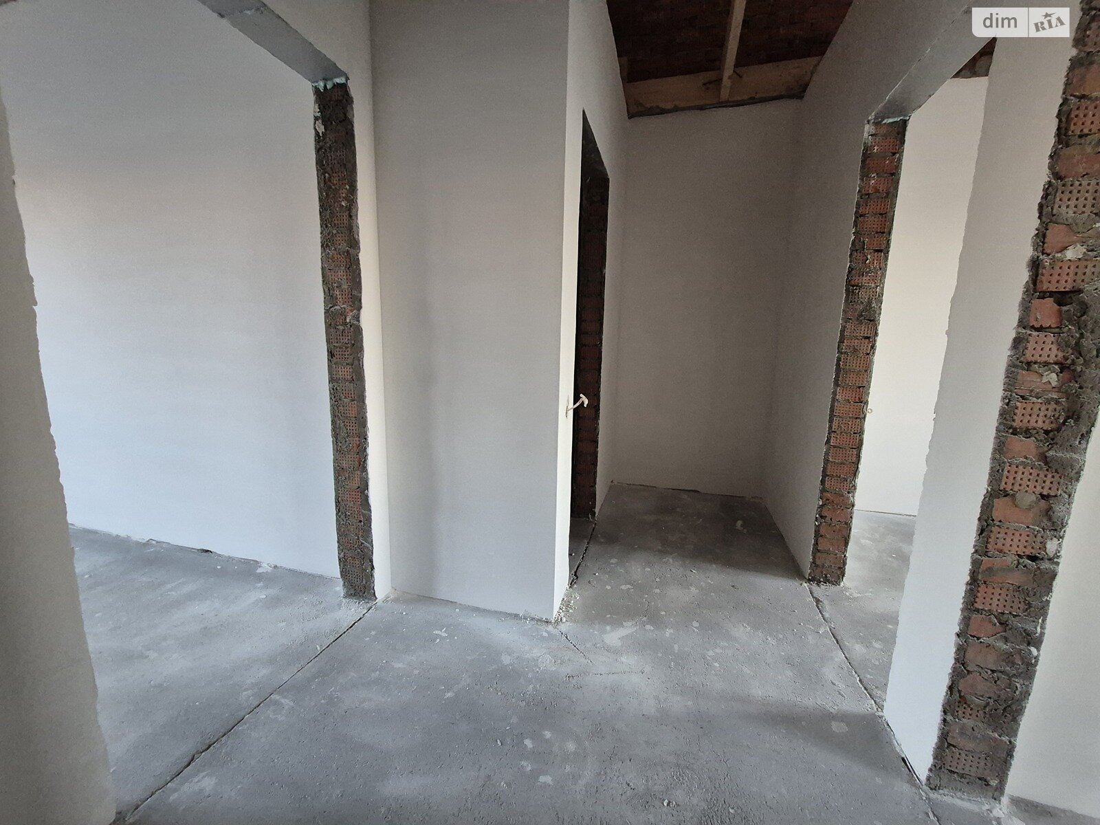 двухэтажный таунхаус, 120 кв. м, кирпич. Продажа в Винницких Хуторах фото 1 двухэтажный таунхаус, 120 кв. м, кирпич. Продажа в Винницких Хуторах фото 1