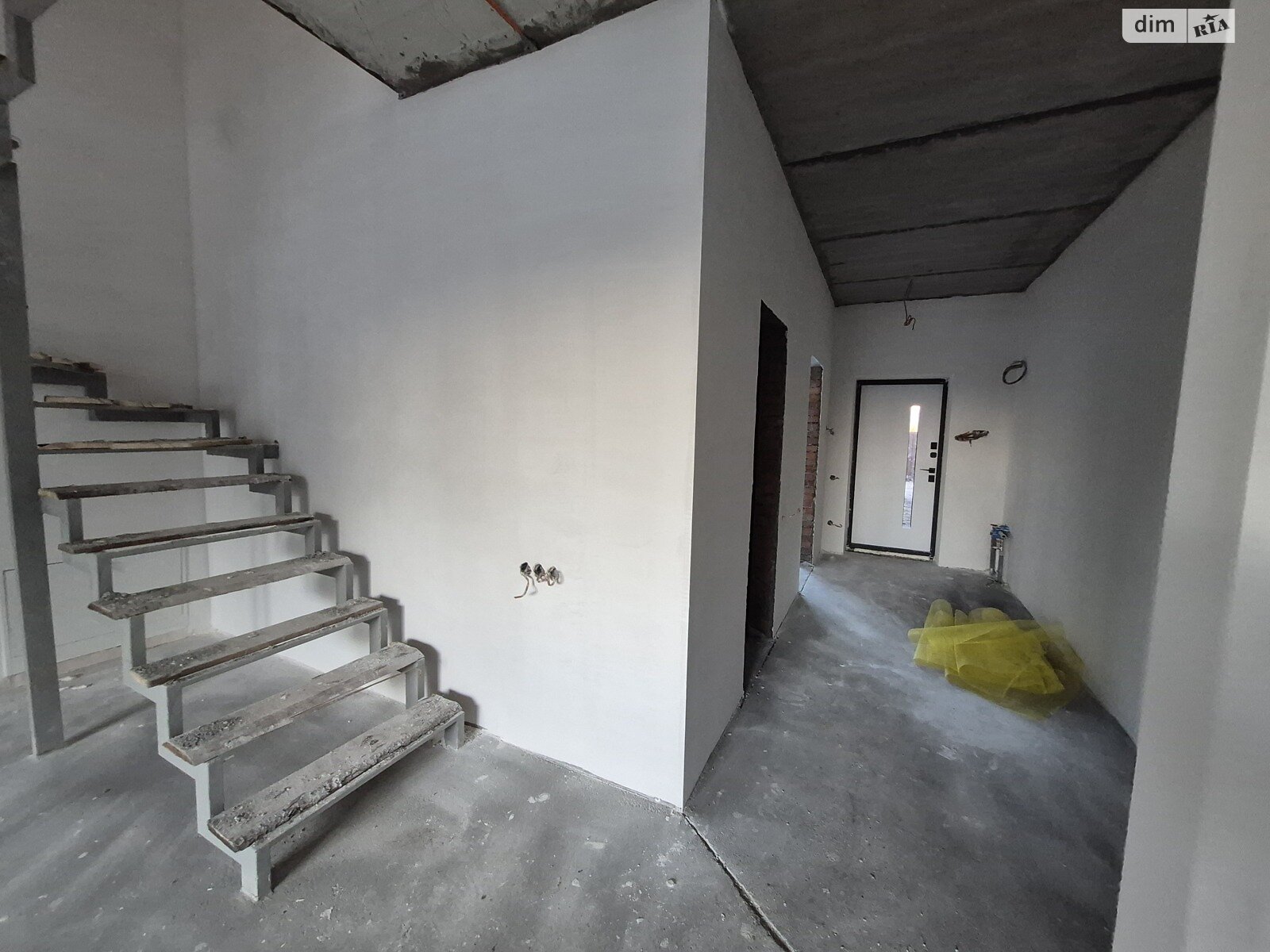 двухэтажный таунхаус, 120 кв. м, кирпич. Продажа в Винницких Хуторах фото 1 двухэтажный таунхаус, 120 кв. м, кирпич. Продажа в Винницких Хуторах фото 1