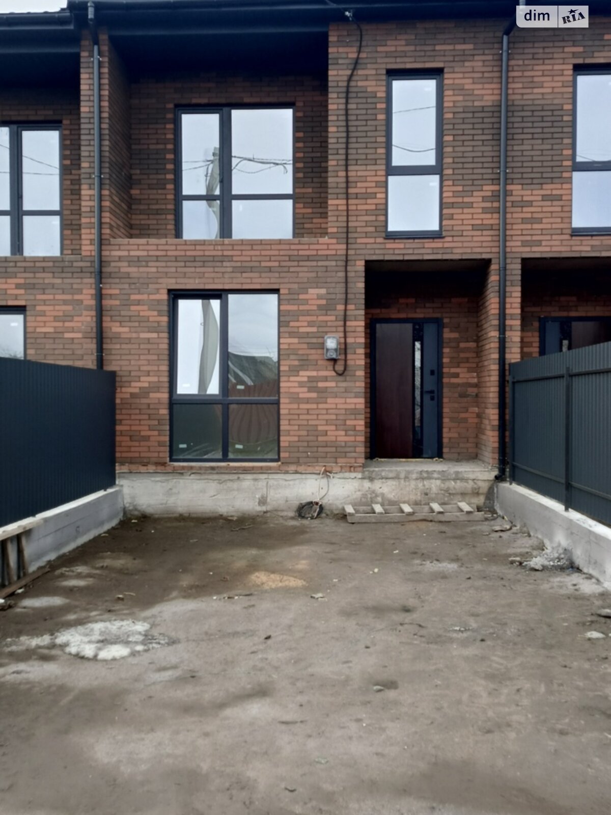 двухэтажный таунхаус, 115 кв. м, кирпич. Продажа в Винницких Хуторах фото 1