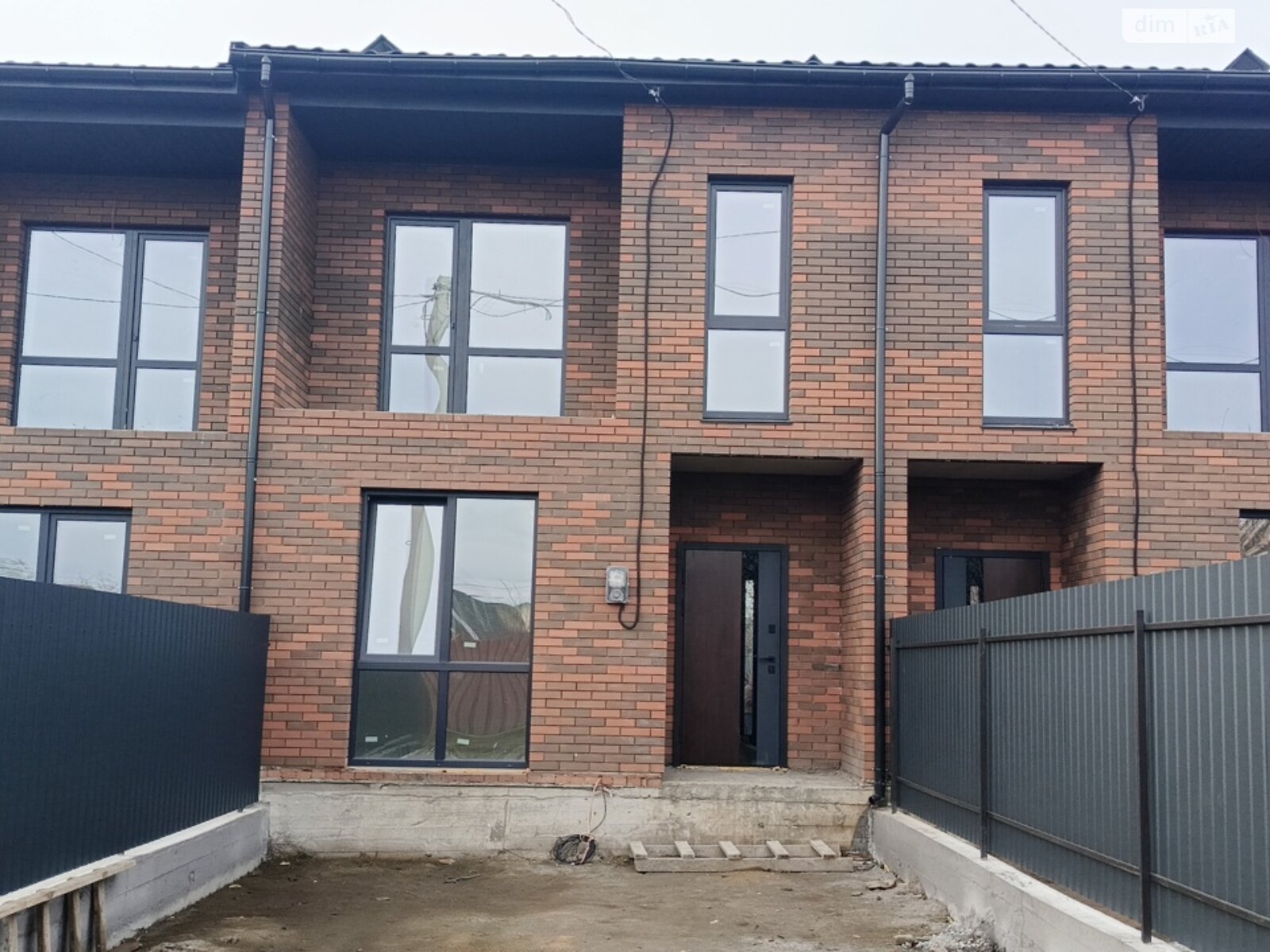 двухэтажный таунхаус, 115 кв. м, кирпич. Продажа в Винницких Хуторах фото 1