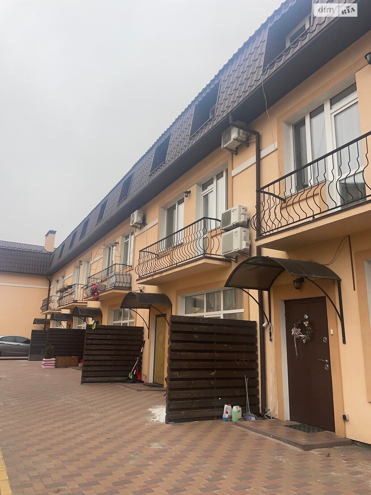 трехэтажный таунхаус, 96.2 кв. м, кирпич. Продажа в Вишневом фото 1 трехэтажный таунхаус, 96.2 кв. м, кирпич. Продажа в Вишневом фото 1