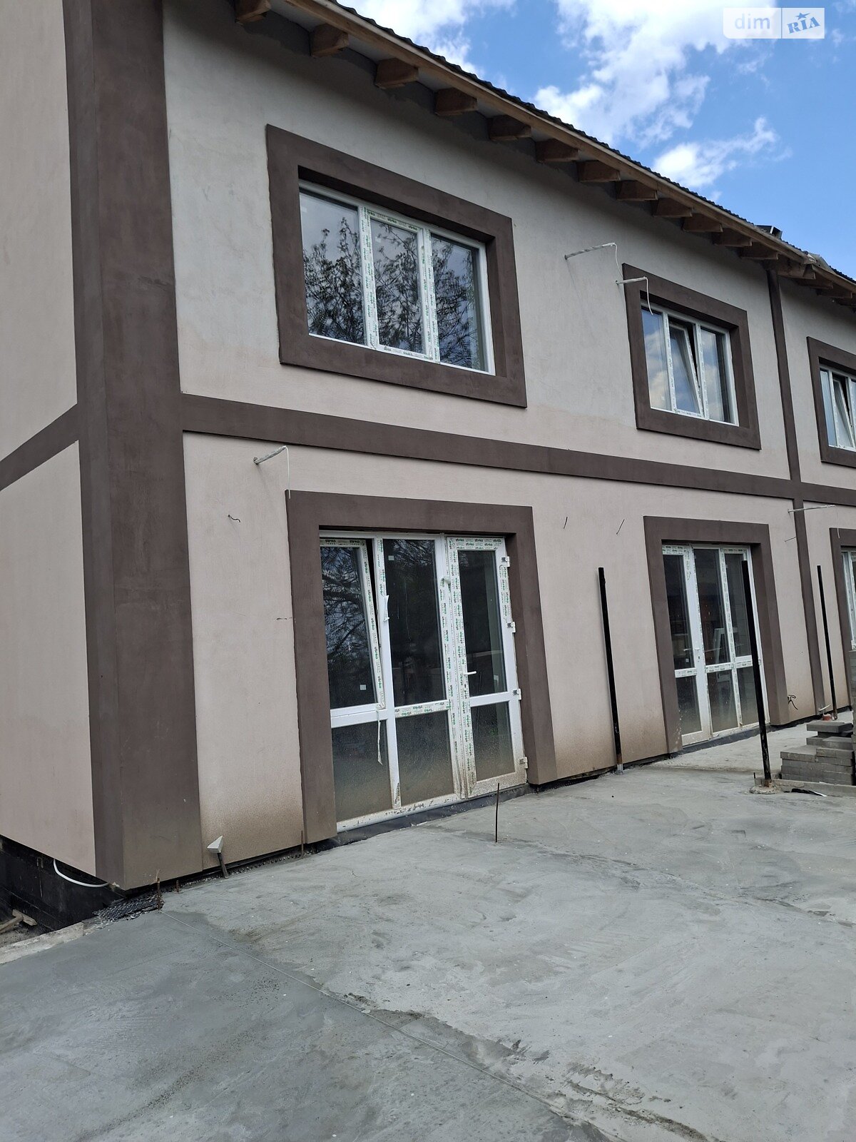 двухэтажный таунхаус, 100 кв. м, газобетон. Продажа в Вишневом фото 1 двухэтажный таунхаус, 100 кв. м, газобетон. Продажа в Вишневом фото 1