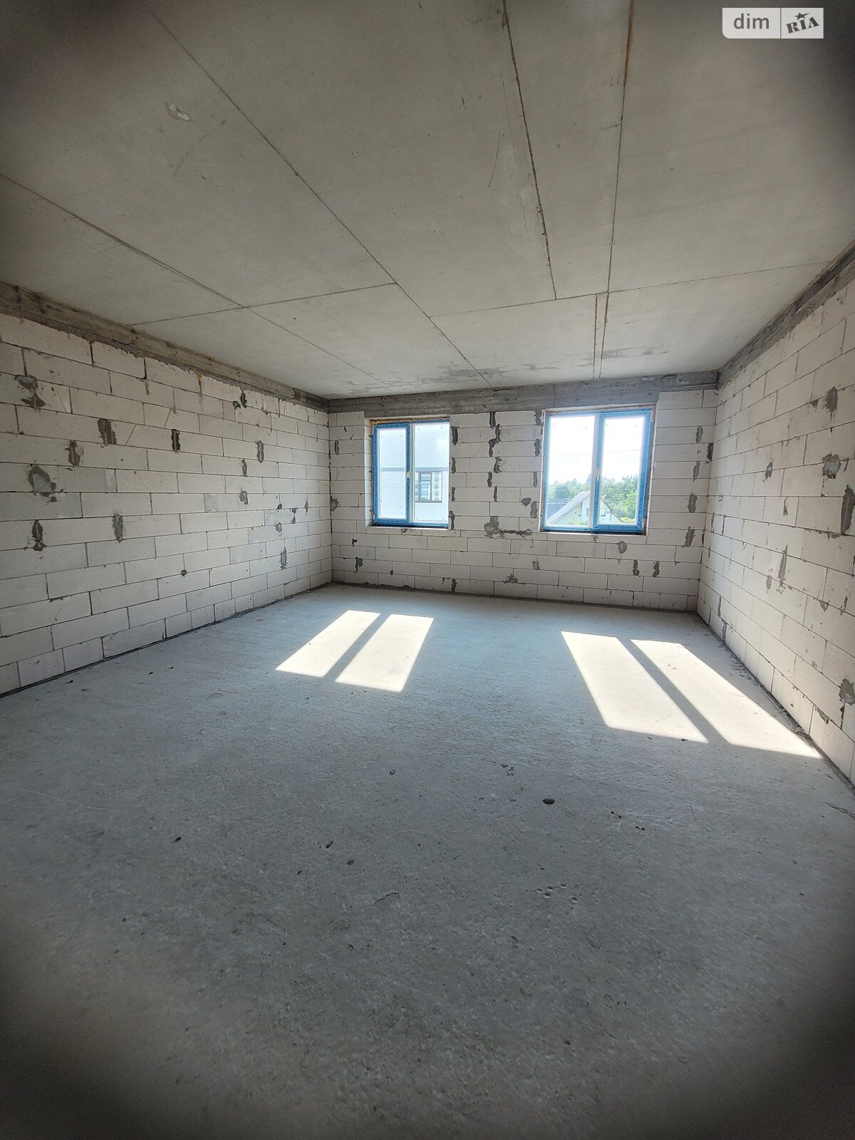 семиповерховий таунхаус, 115 кв. м, газобетон. Продаж у Вишневому фото 1 семиповерховий таунхаус, 115 кв. м, газобетон. Продаж у Вишневому фото 1